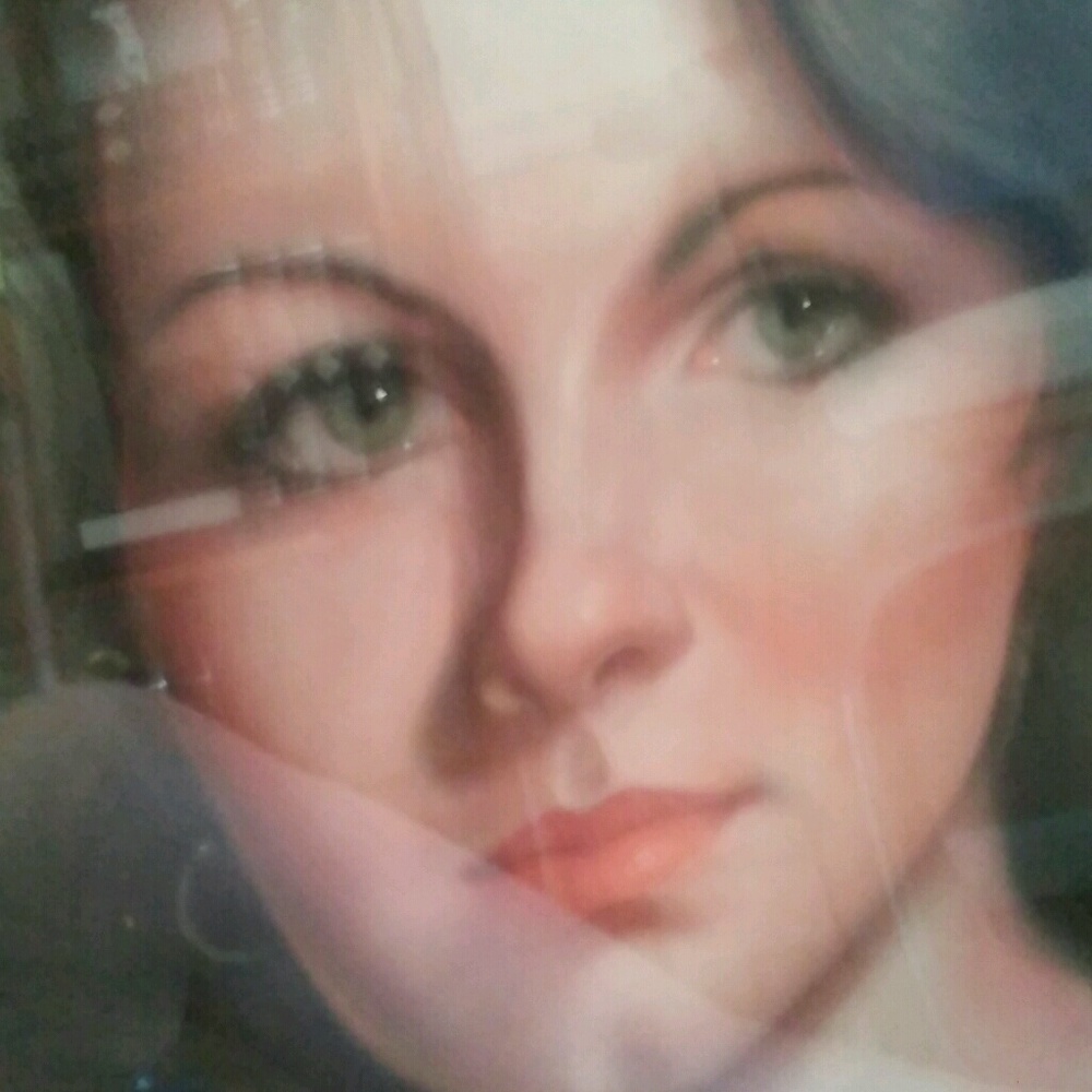 Meet your Posher, Val